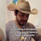 Mujer sorprende a su esposo con comida de su infancia y lo hace llorar