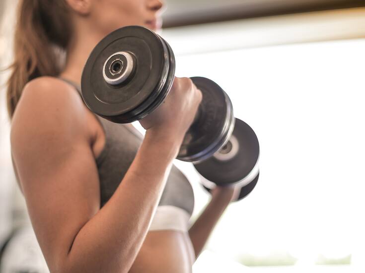 Qué comer y beber después de entrenar: claves para una recuperación completa