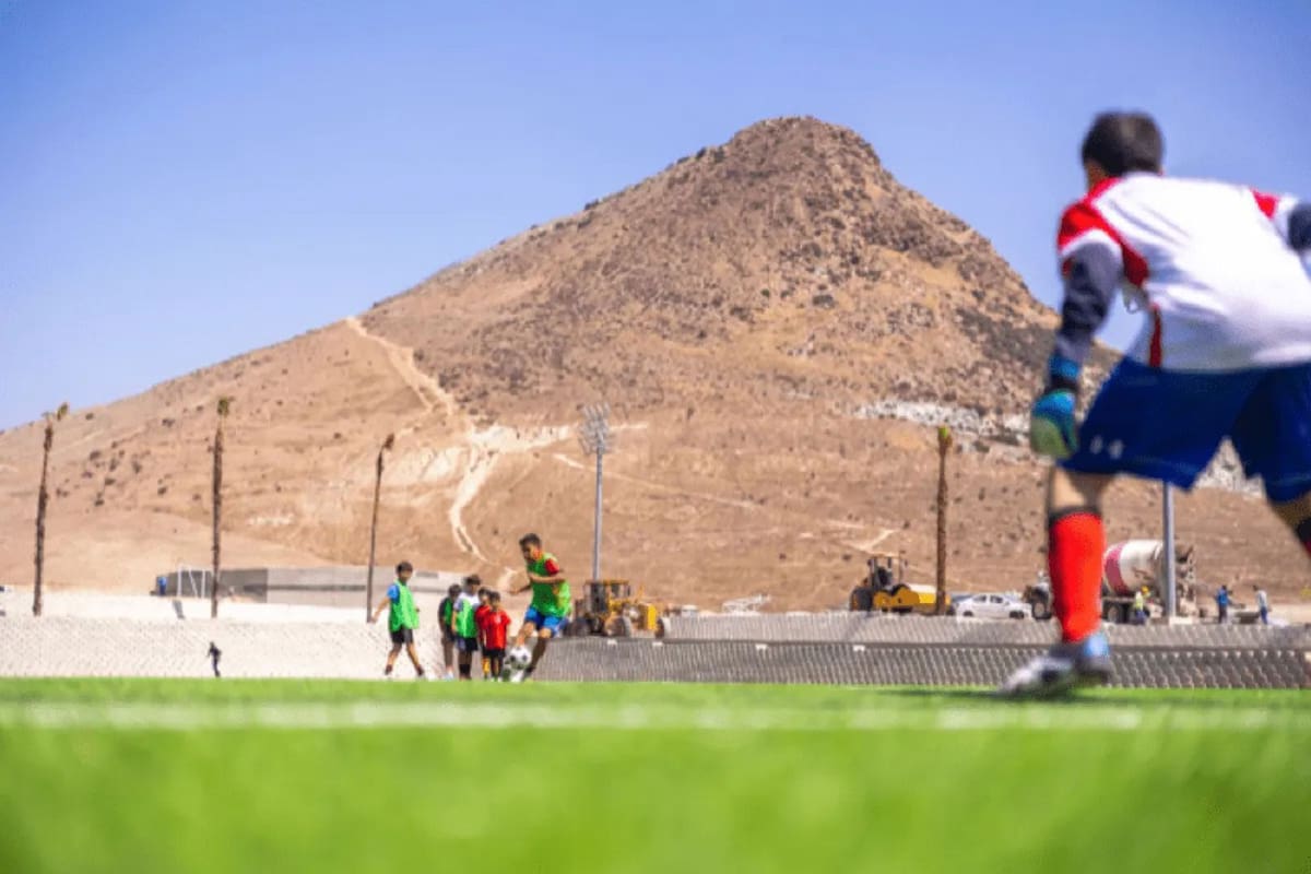 Registra avance de 75% el proyecto del parque en Cerro de las Abejas