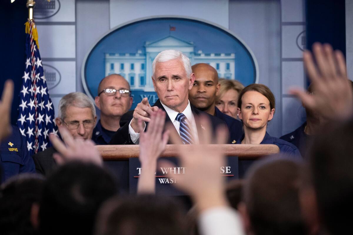 Reportan al primer caso conocido de infectado con coronavirus en la Casa Blanca, trabaja con Mike Pence
