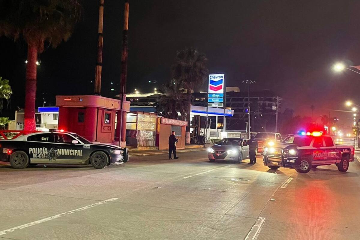 Detienen en Rosarito a tres ensenadenses en posesión de armas largas