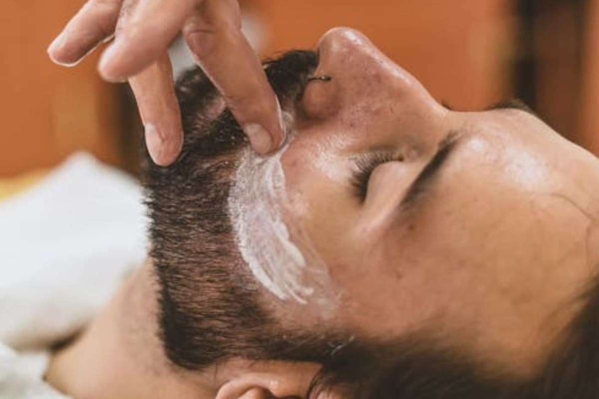 Cuidado de la barba: limpieza, hidratación y forma