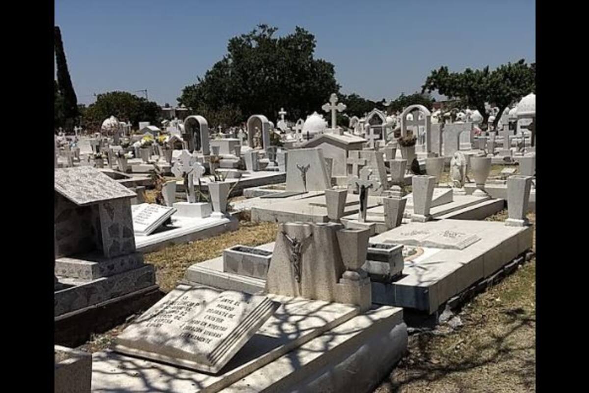 Tres muertos por ataque armado en panteón de Guanajuato