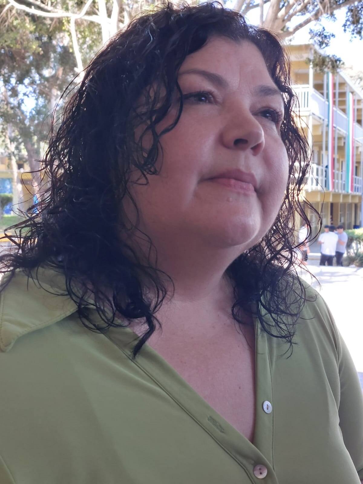 Sugey Mendívil Muñoz, directora del plantel Rubén Vizcaíno Valencia del Colegio de Bachilleres del Estado de Baja California (Cobach).