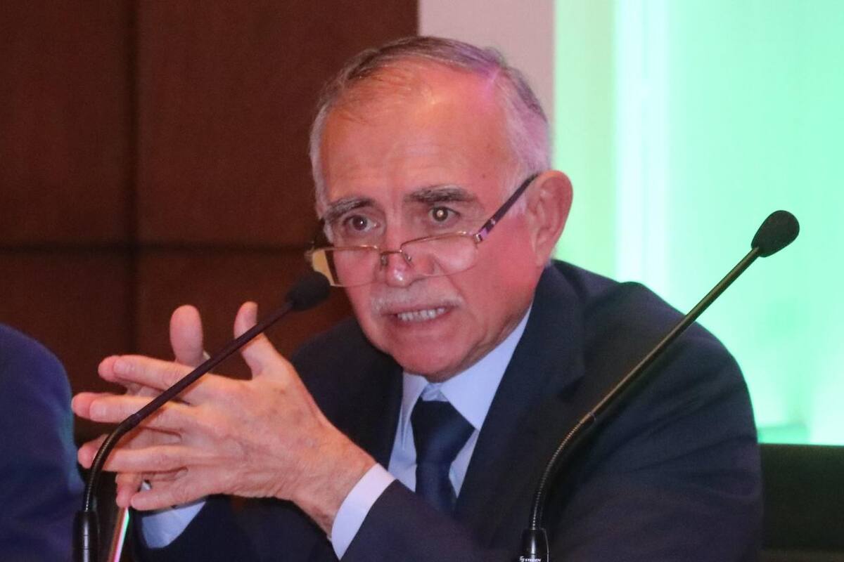 Tras salida de Alfonso Romo desaparecerá la Oficina de la Presidencia: AMLO