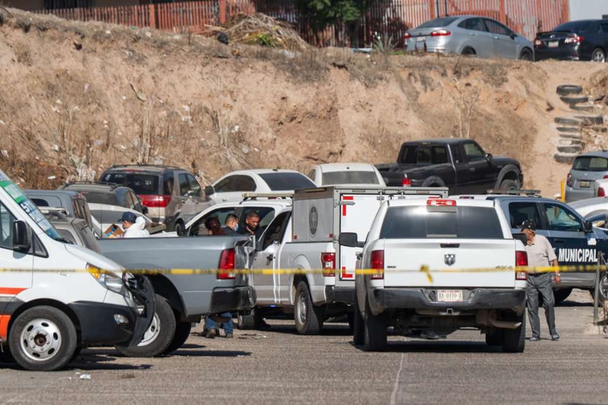 Encuentran restos de dos personas desmembradas en la colonia Panamericano en Tijuana