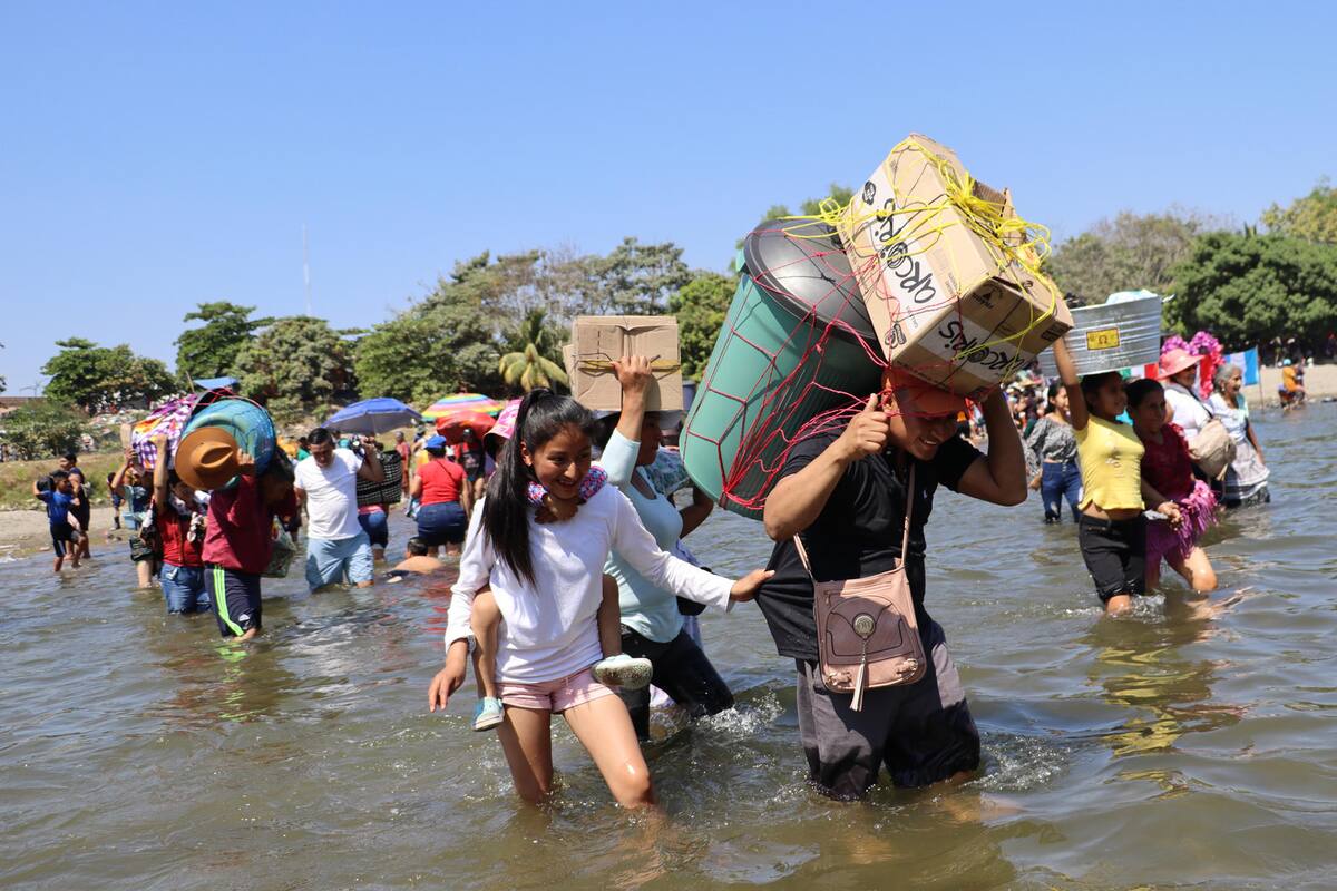 Más de 20 mil guatemaltecos cruzan a México para la fiesta indígena de la Cuaresma