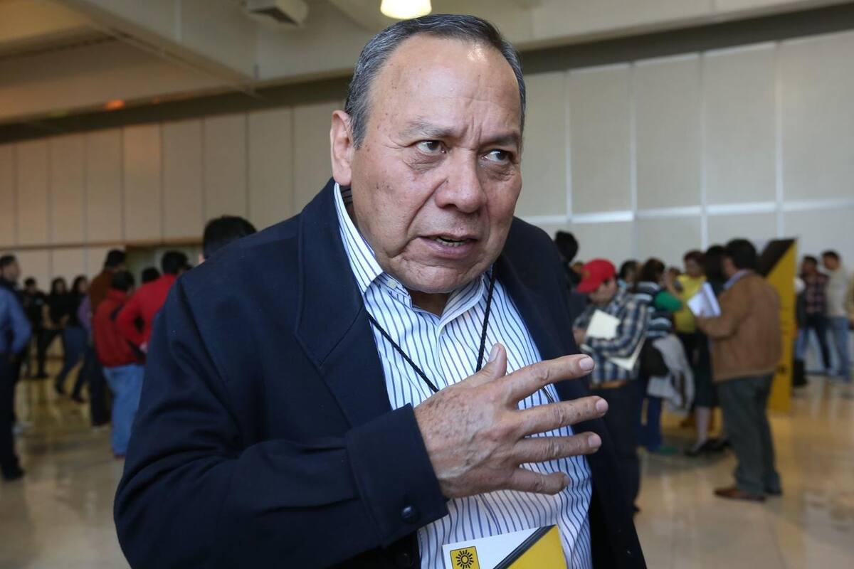 Zambrano a AMLO: "Que se aplique el ya cállate chachalaca a sí mismo"