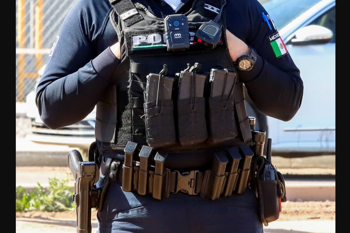 Suspenden a policía municipal videograbado supuestamente pidiendo “moche”