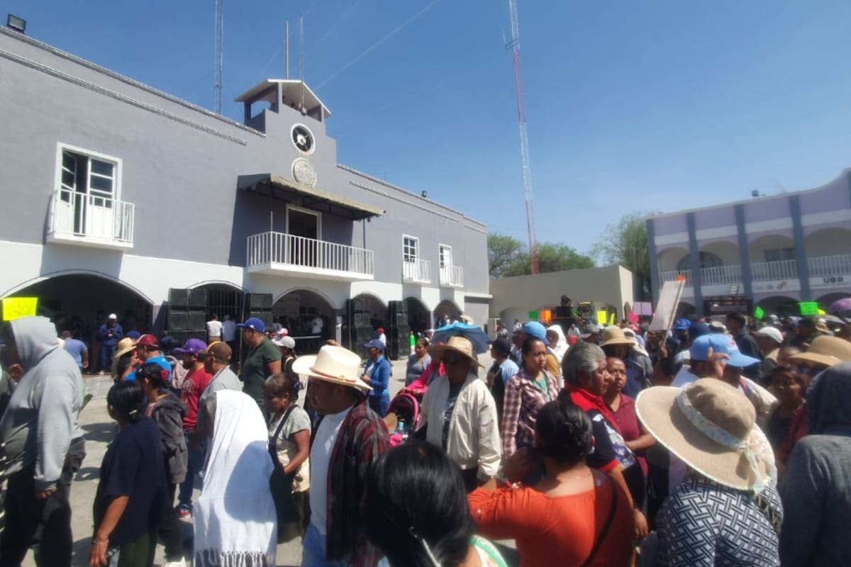 Invernaderos chinos amenazan el agua y la agricultura en Tehuacán: La lucha de las comunidades