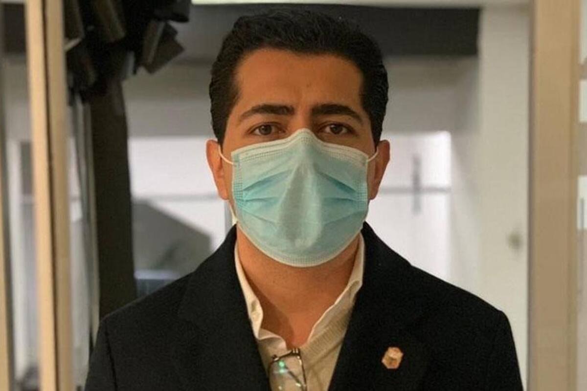 Balean automóvil de aspirante a candidato a diputado federal en Ensenada