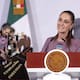Claudia Sheinbaum celebró sus 64 años en Palacio Nacional con pasteles personalizados, música de The Beatles y un deseo para la Selección Mexicana durante la mañanera