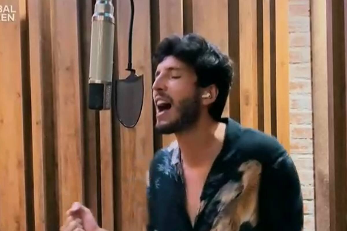 Yatra domina con canto e inglés en "One World Together At Home"