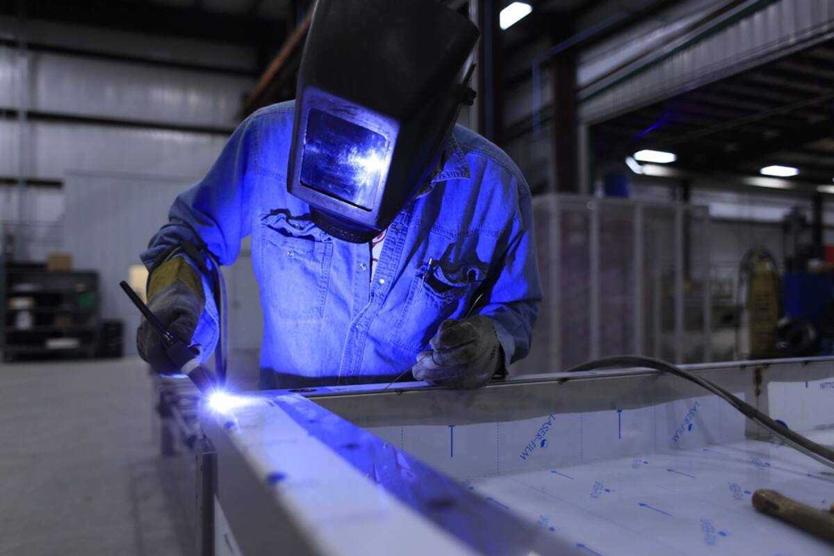 Llegan a 14 mil vacantes industrias de desarrollo tecnológico en Baja California