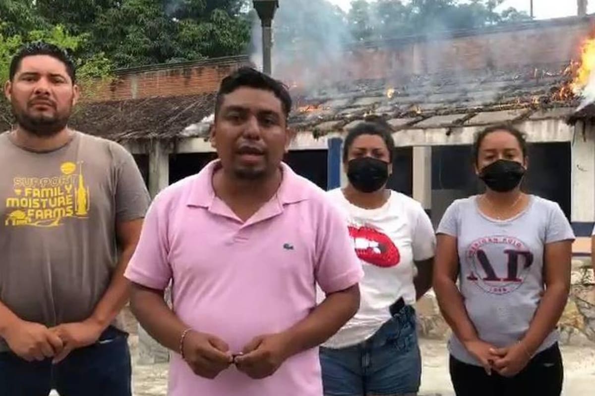 Queman casilla en Santiago Laollaga, Oaxaca;suspenden elección