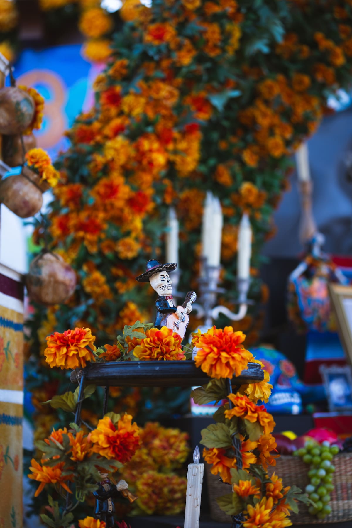 SeaWorld San Diego ofrecerá ofrendas, catrinas, danza folklórica y comida mexicana del 31 de octubre al 2 de noviembre de 2026. Foto. Cortesía
