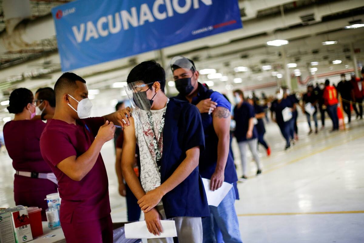 Cofepris autoriza dos fármacos contra Covid-19 de Eli Lilly