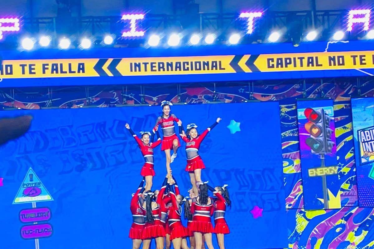 Mexicalenses conquistan Colombia: equipo de porristas gana título internacional y se corona campeón de campeones