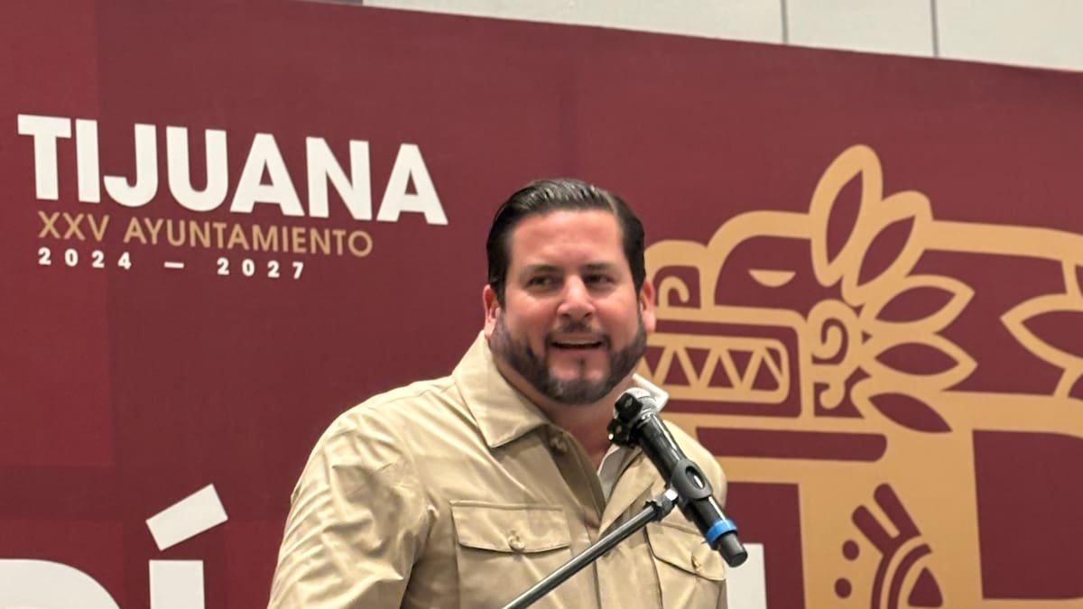 Burgueño afirma que vecinos de Playas ya tienen acceso a información sobre desarrollo urbano