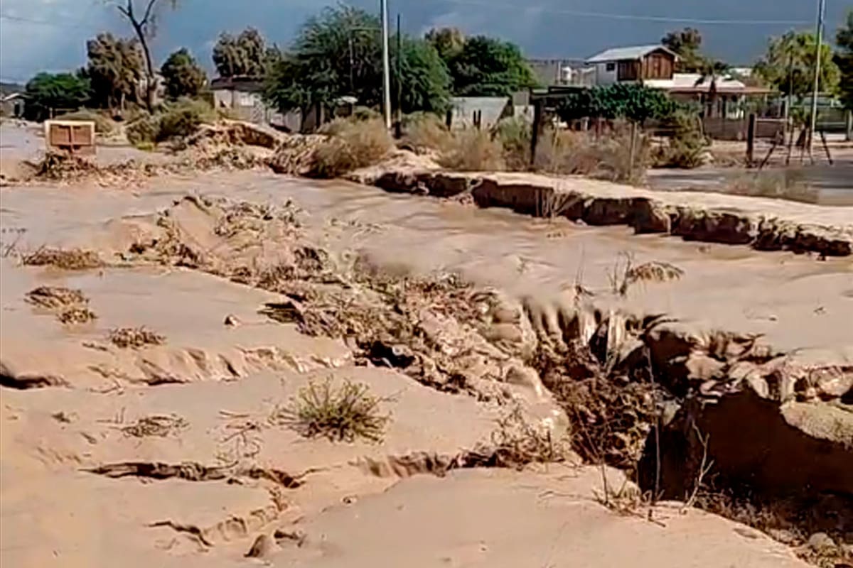 Queda sin acceso parte del Golfo de Santa Clara por crecimiento de arroyo