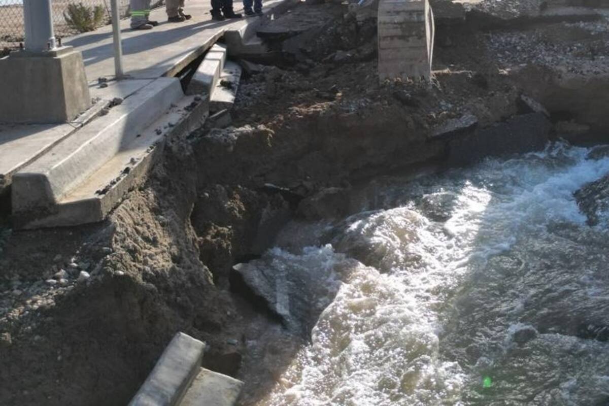Afecta a miles ruptura de tubo de agua potable