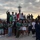 Miles disfrutan de partido de México vs Ecuador desde playa de San Diego