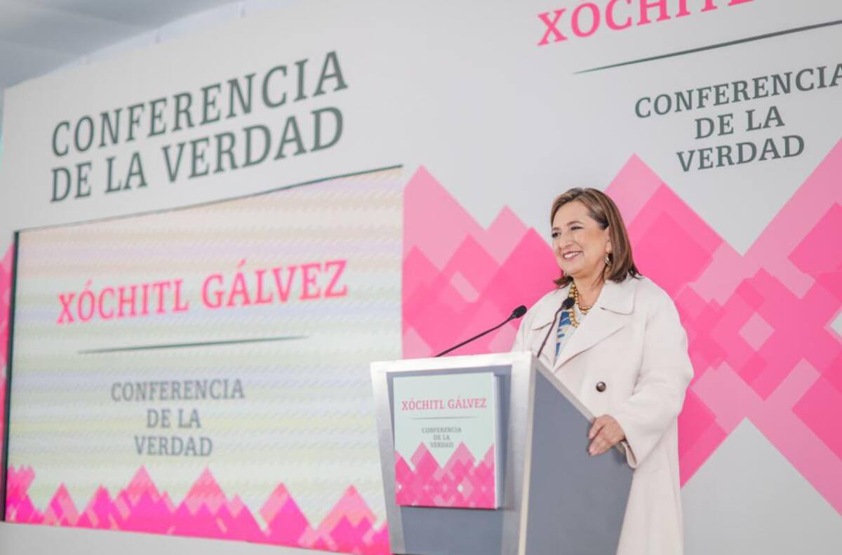 Xóchitl se reune con madres de desaparecidos y se compromete con ellas. FOTO: Archivo