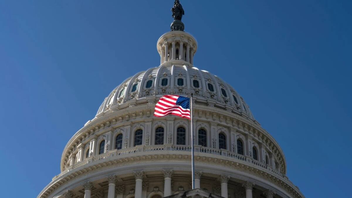 Tras 40 días de cierre gubernamental, Senado de Estados Unidos alcanza acuerdo para reabrir el gobierno
