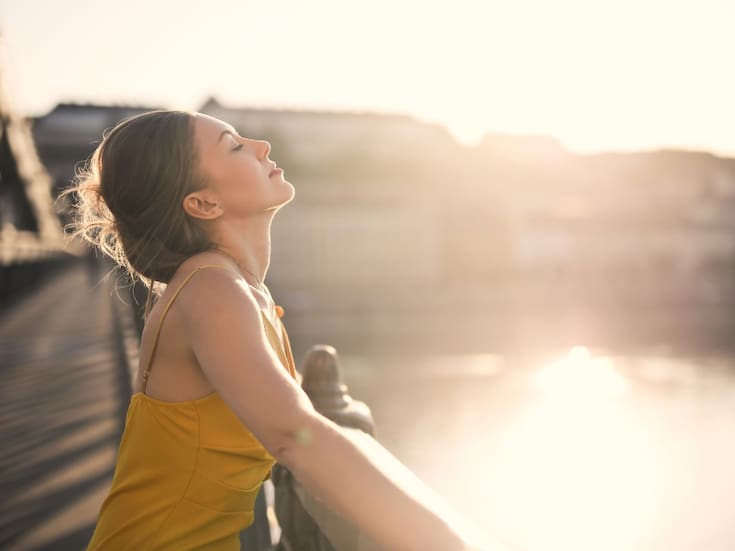 Cómo saber si te hace falta vitamina D y las formas reales de conseguirla