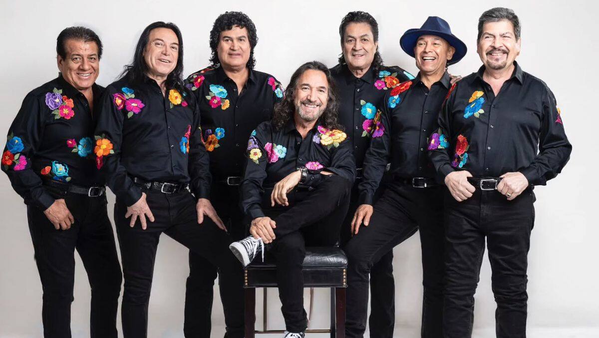 Marco Antonio Solís y Los Bukis recibieron su estrella en el Paseo de la Fama de Hollywood / Instagram @somoslosbukis