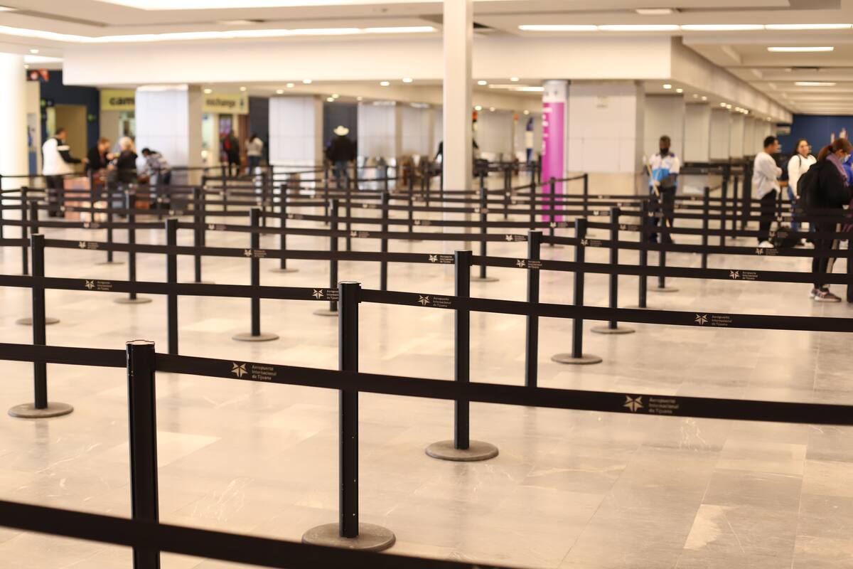 Cancelan hasta 20 vuelos diarios en aeropuerto de Tijuana