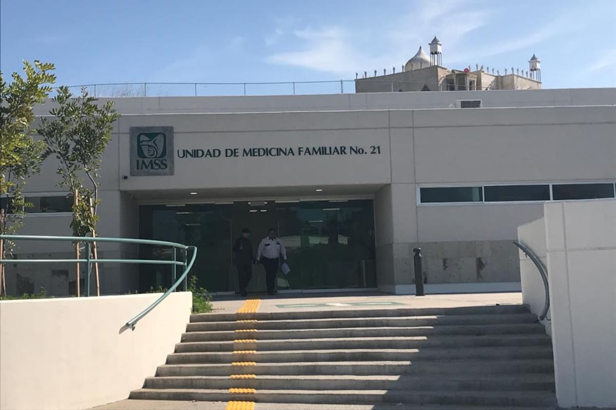 Clínica 21 del IMSS en Rosarito opera sin laboratorios y con falta de personal médico