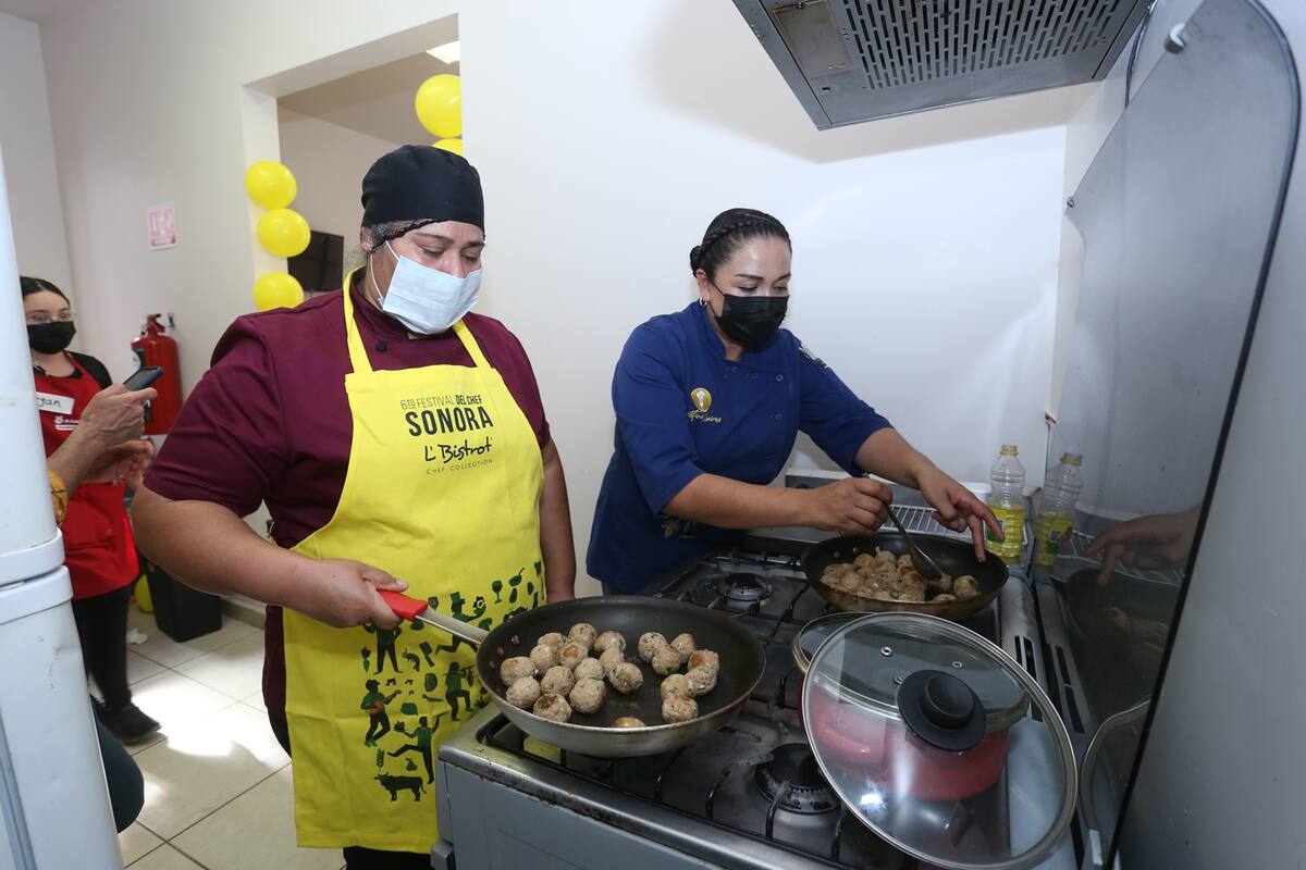 “Cocinando para servir” Hermosillo: Chefs ponen la mesa para los más necesitados