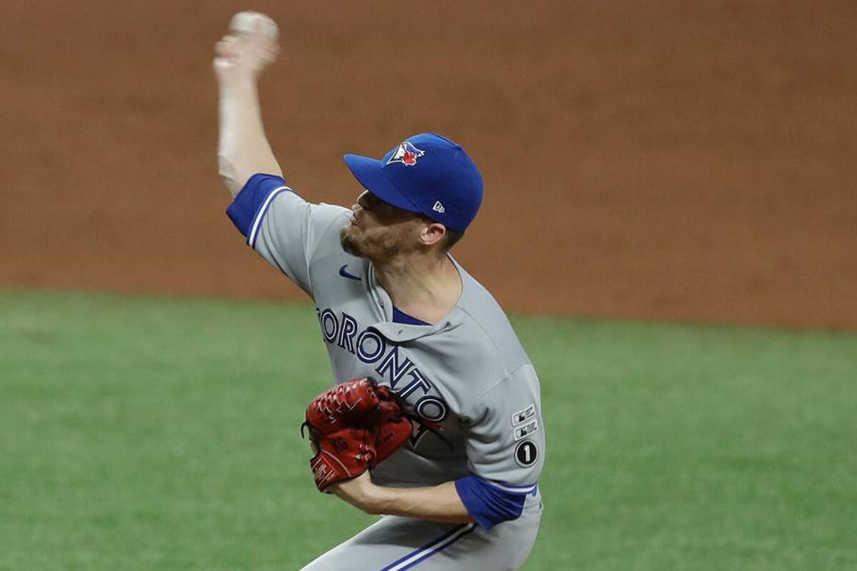 Cerrador Ken Giles llega a un acuerdo con Marineros de Seattle