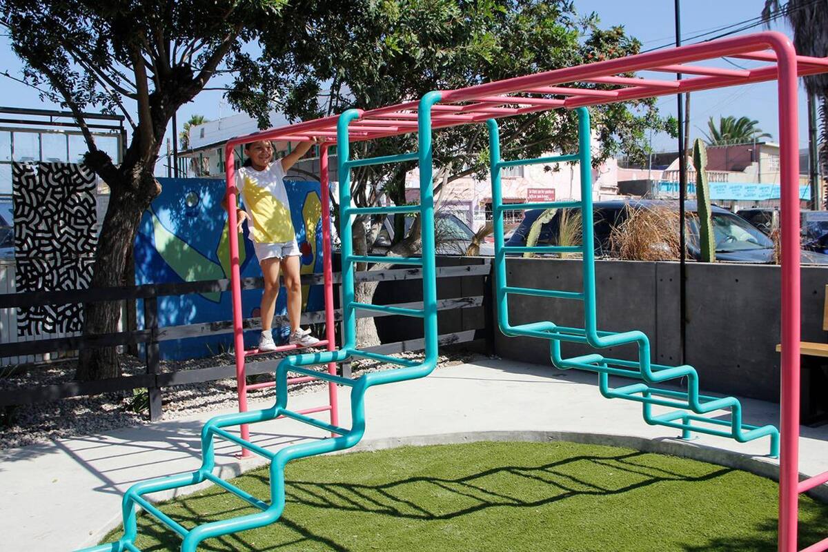 Inauguran microparque frente a garita El Chaparral