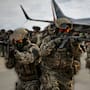 Defensa envía mil militares a Sinaloa para reforzar seguridad ante disputa de facciones criminales; presencia militar supera los 14 mil elementos