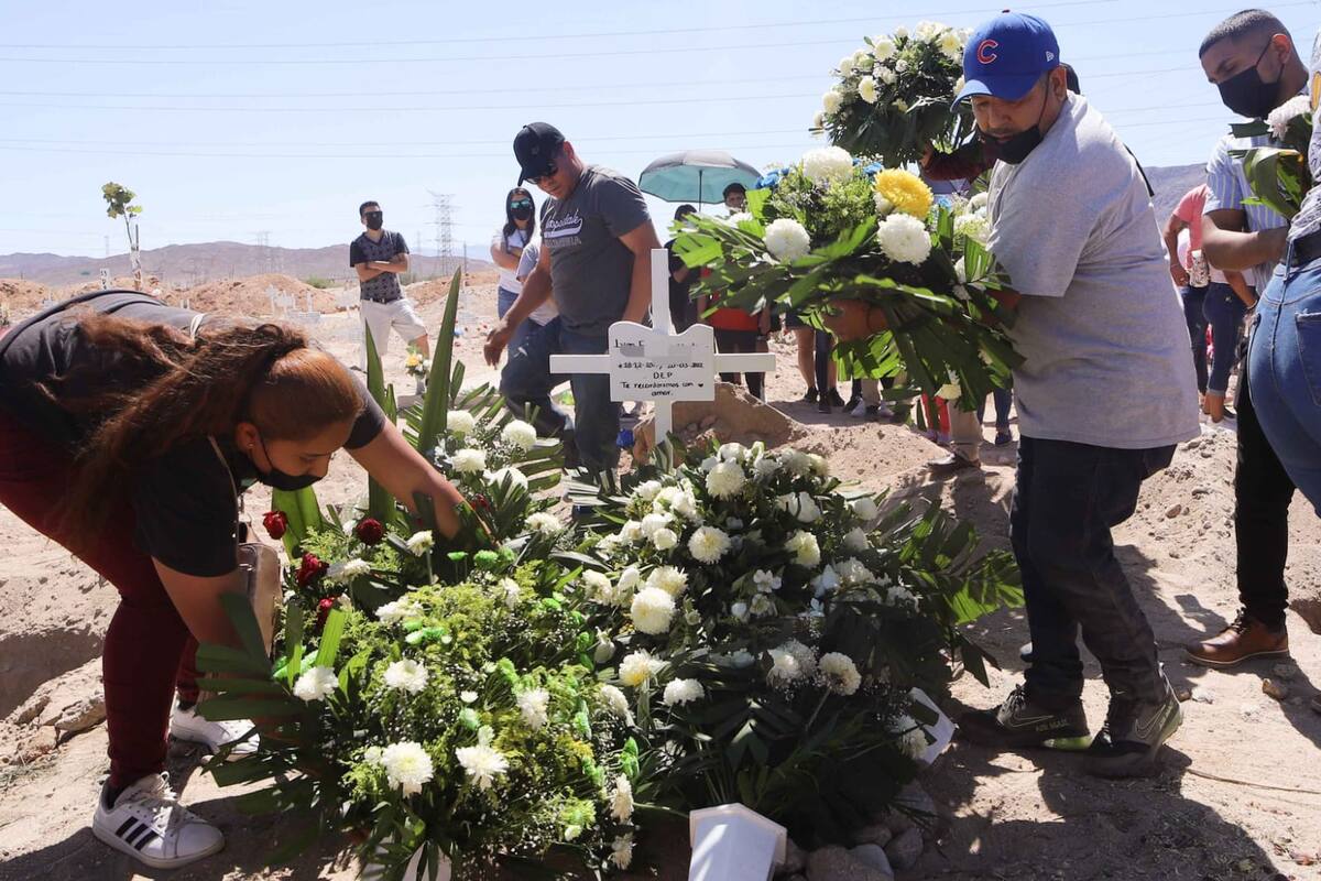 Lleva familia a Iván hasta su última morada