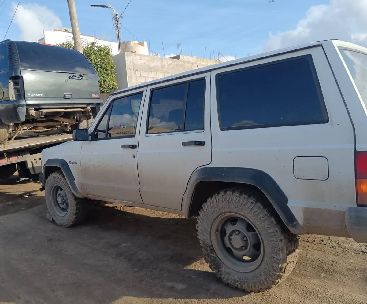 Chevrolet Express.