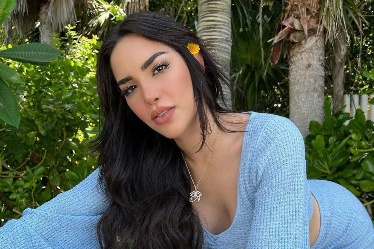 Kimberly Loaiza comparte fotografía inédita