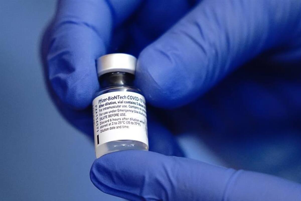 México accede a reducir pedidos de vacuna a Pfizer para dar dosis a la ONU