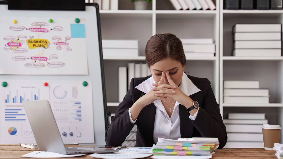 El estrés, aunque común, puede convertirse en un problema grave si no se detecta a tiempo|Foto: Canva