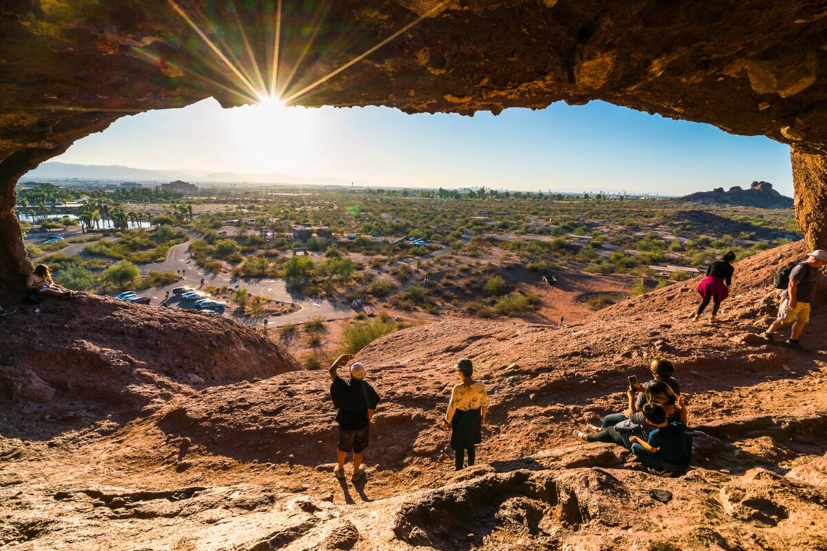 Disfruta la naturaleza y comienza el año con energía en Arizona.