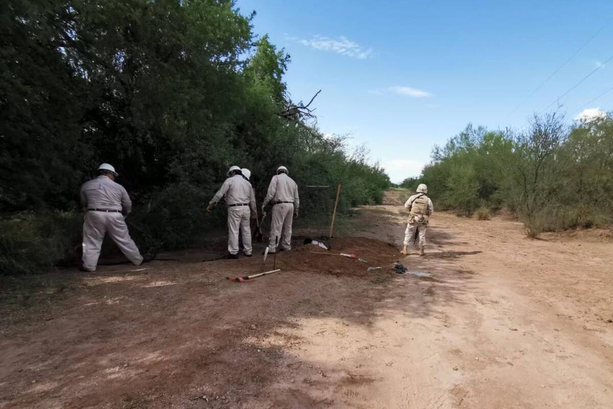 FOTOS: Sedena reporta hallazgo de toma clandestina de hidrocarburo