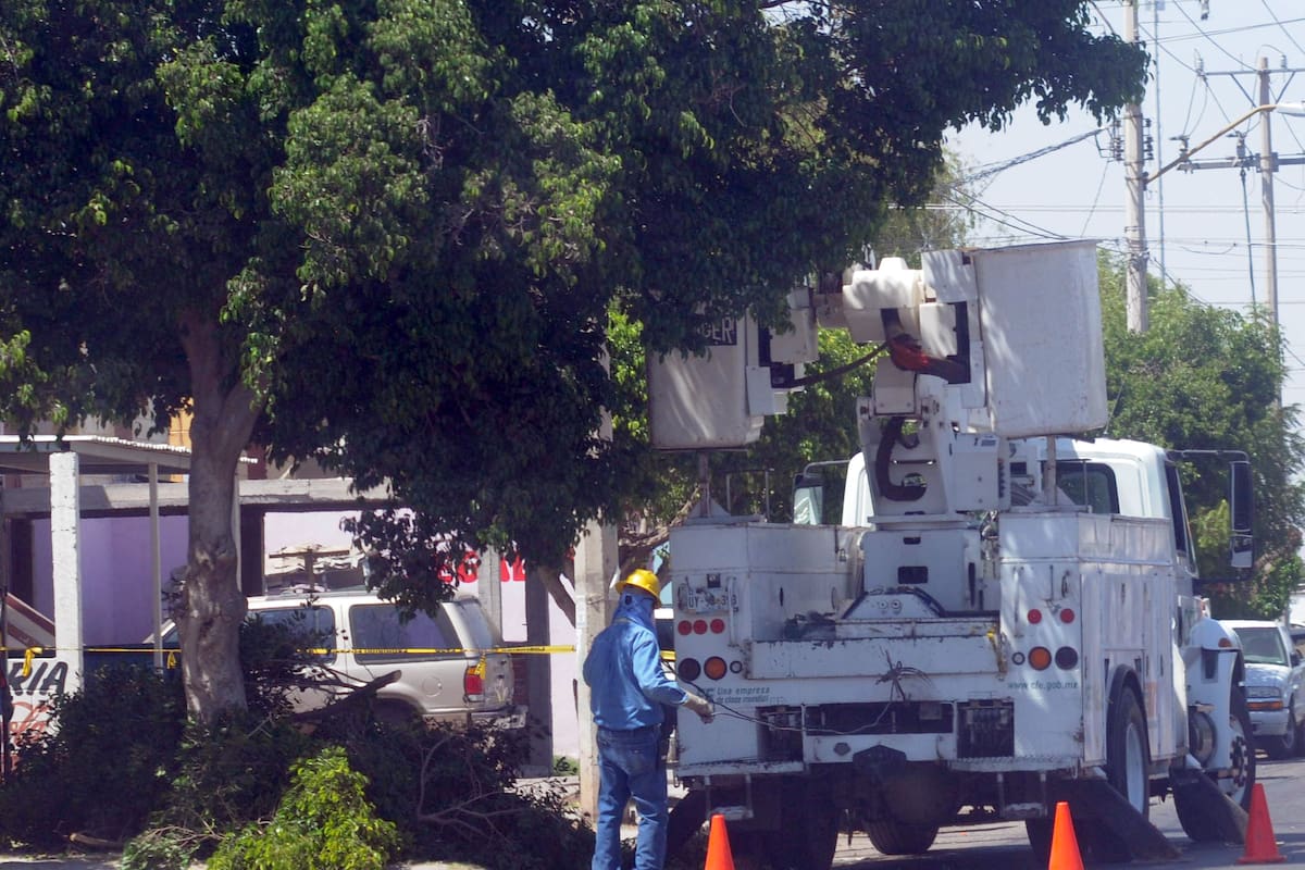 Registran apagones eléctricos algunos sectores de Cajeme
