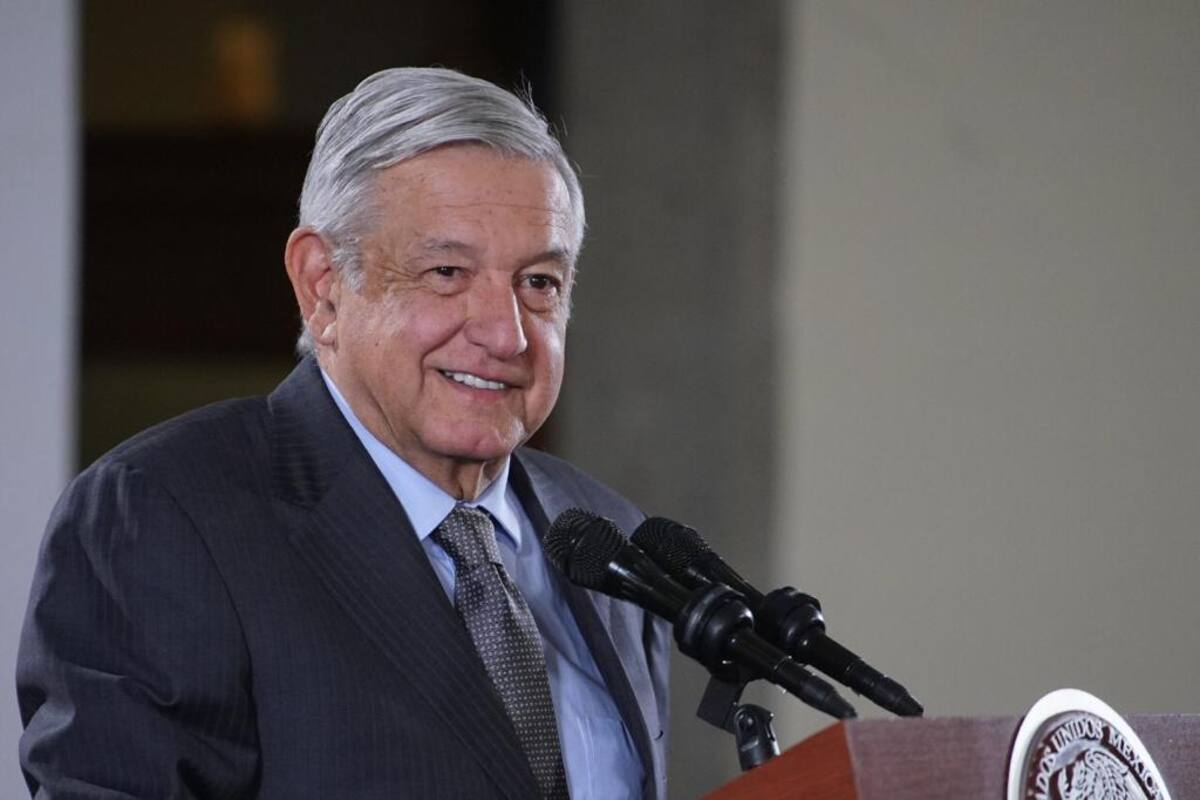 López Obrador planea invertir 300 mmdp en programas sociales