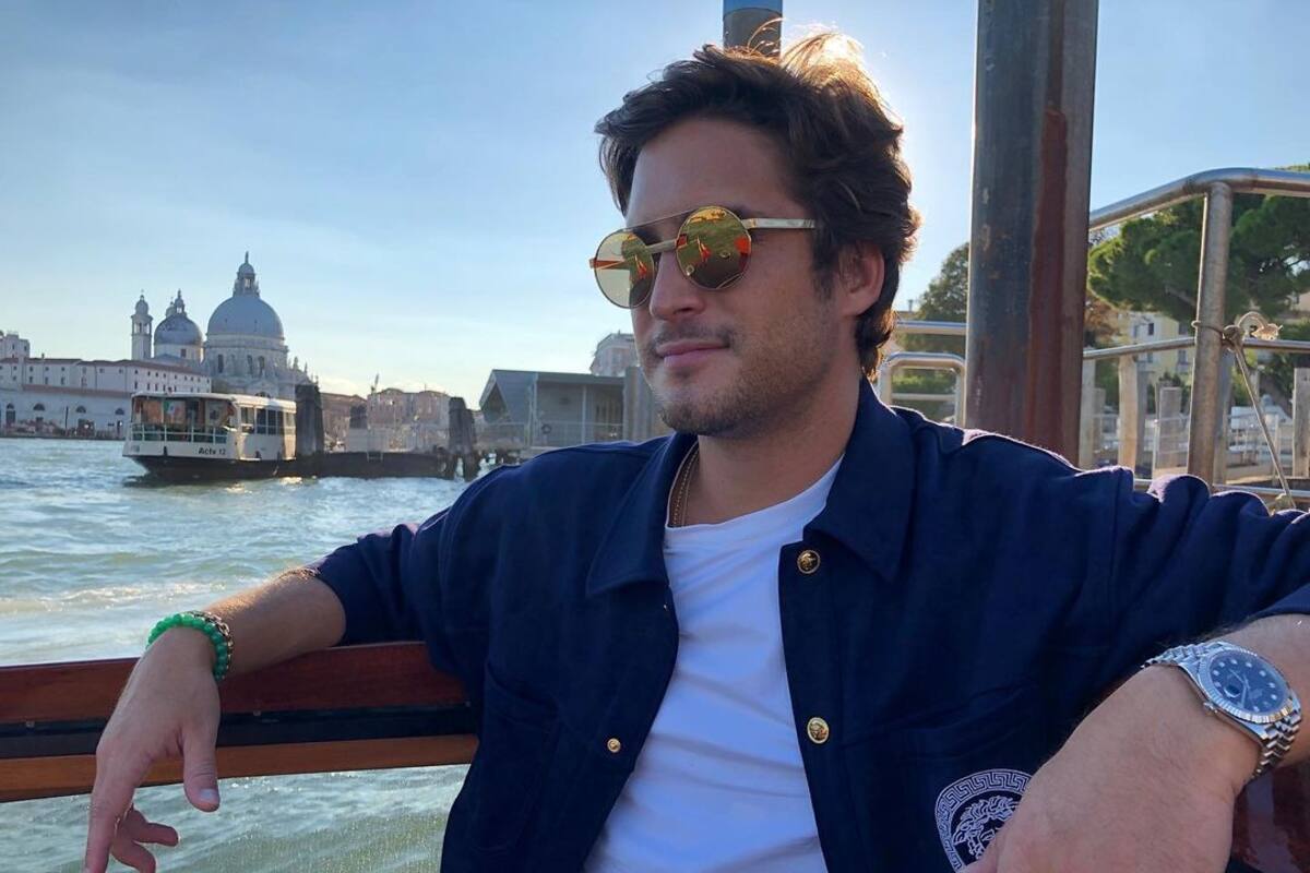 Diego Boneta posa al lado de Renata Notni ¡Confirman su relación!