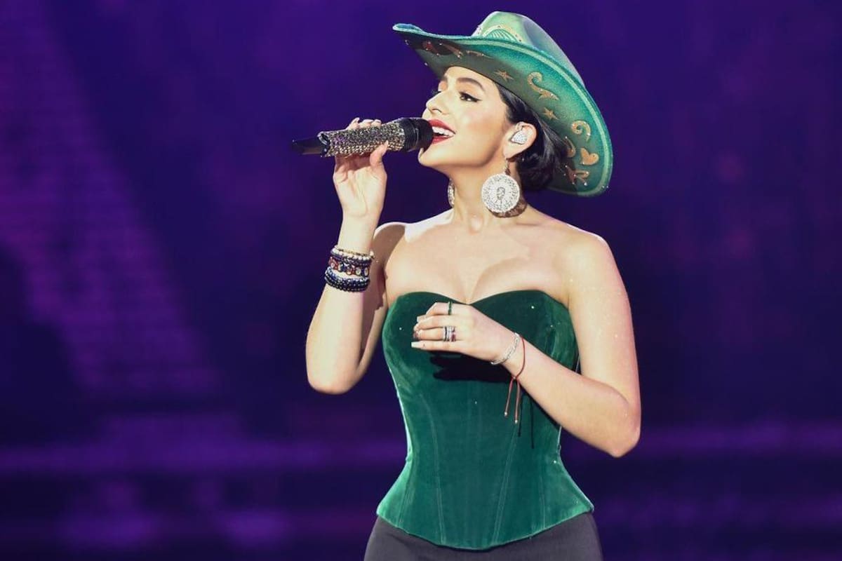 Filtran video de Ángela Aguilar: ¿hace 'playback' en concierto en vivo?