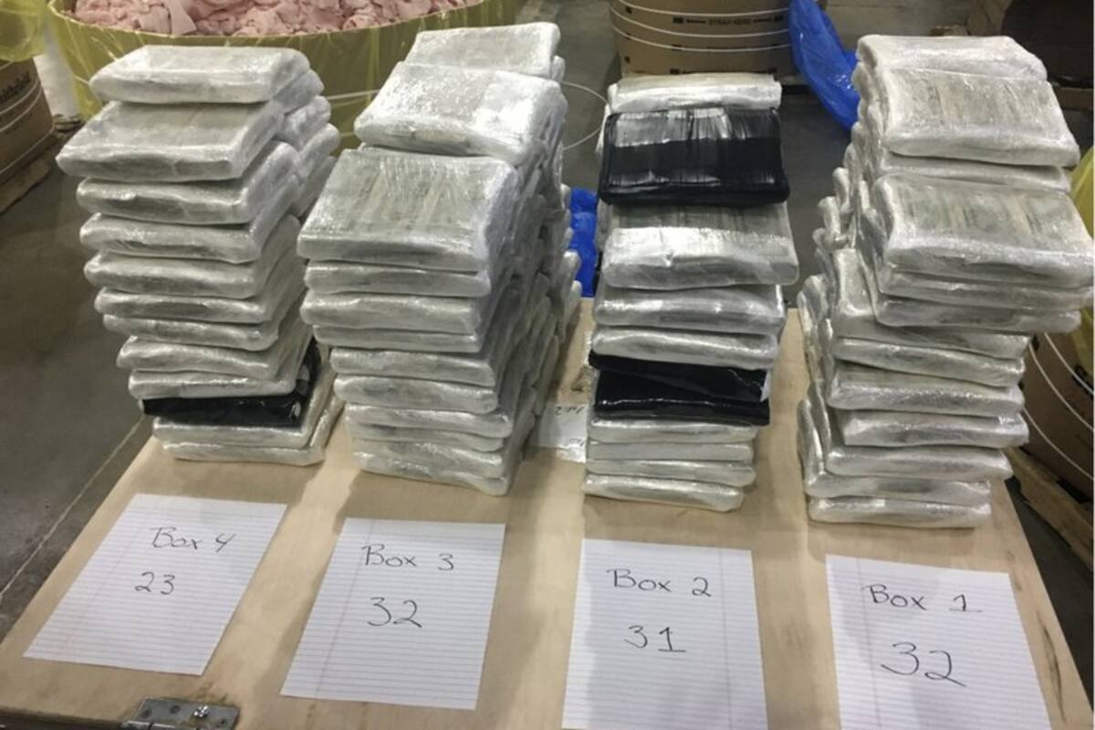 Hallan en EU 3 mdd en barriles de carne que venían a México; sería de venta de drogas