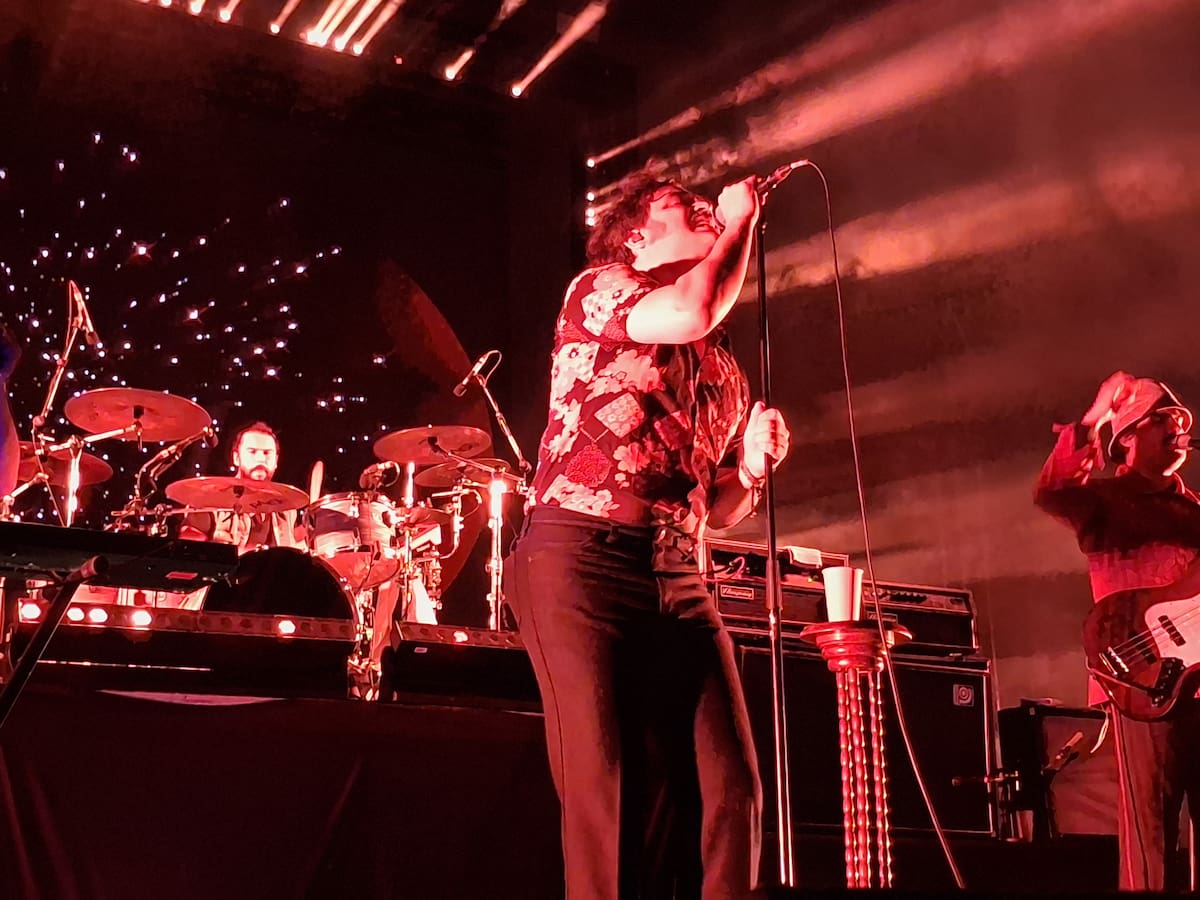 La banda se presentó ante un recinto lleno en un viaje musical por sus éxitos. Foto: Cortesía