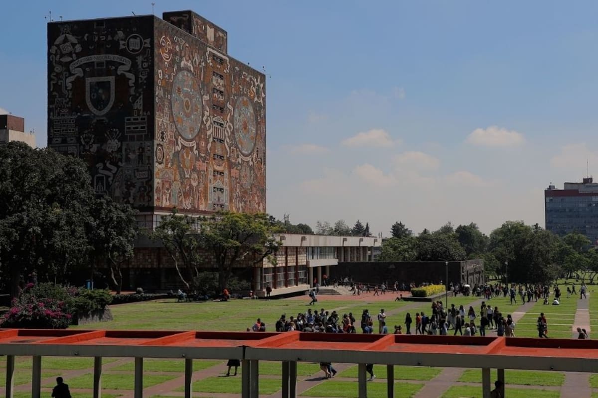 Estudiantes rechazados por la UNAM convocan a marcha en CDMX tras denunciar irregularidades en el primer examen de admisión digital supervisado por Inteligencia Artificial